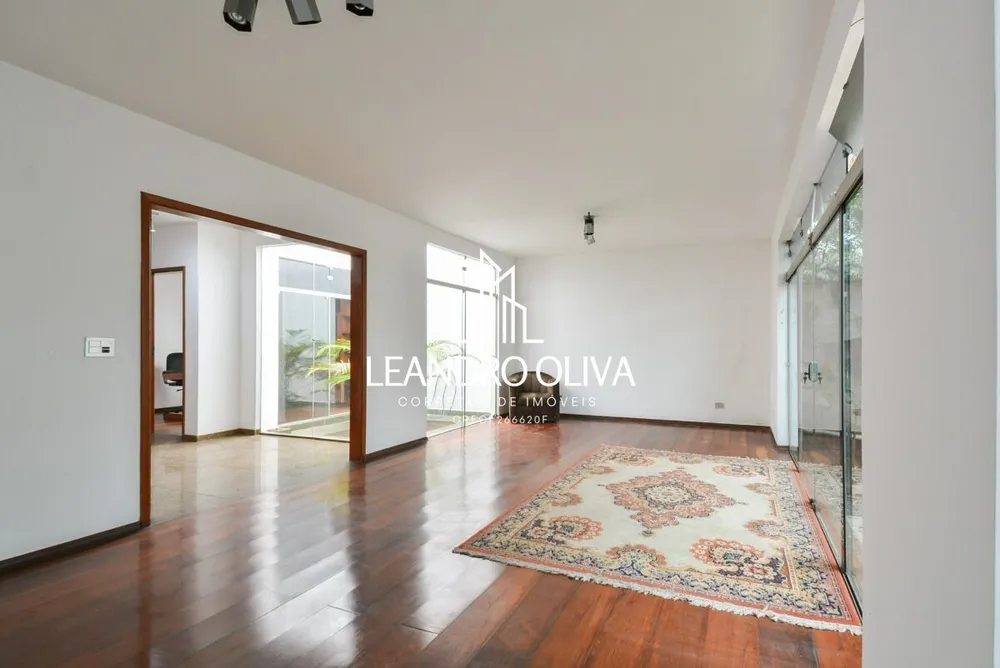 Sobrado, 4 quartos, 331 m² - Foto 1