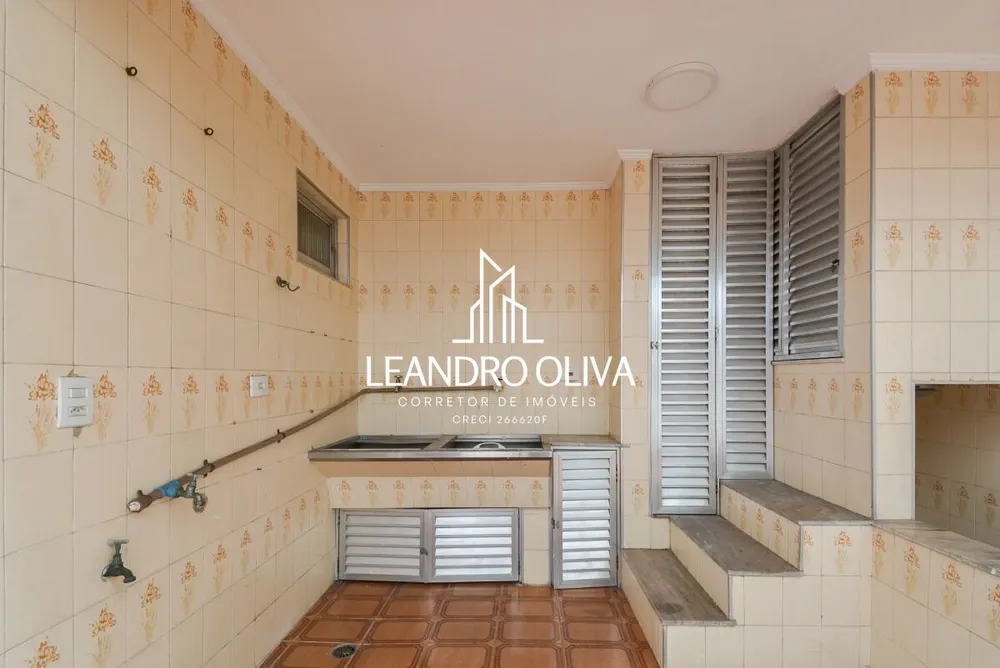 Sobrado, 4 quartos, 331 m² - Foto 2