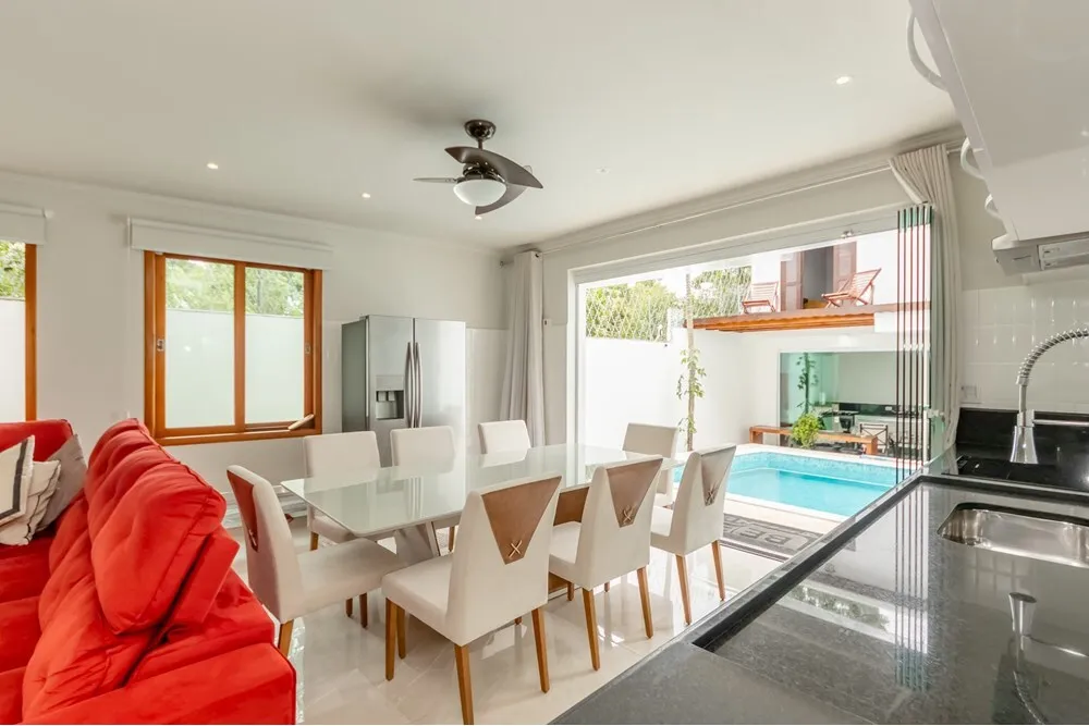 Casa, 3 quartos, 247 m² - Foto 7