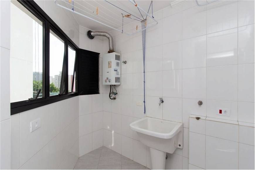 Apartamento à venda com 3 quartos, 96m² - Foto 12