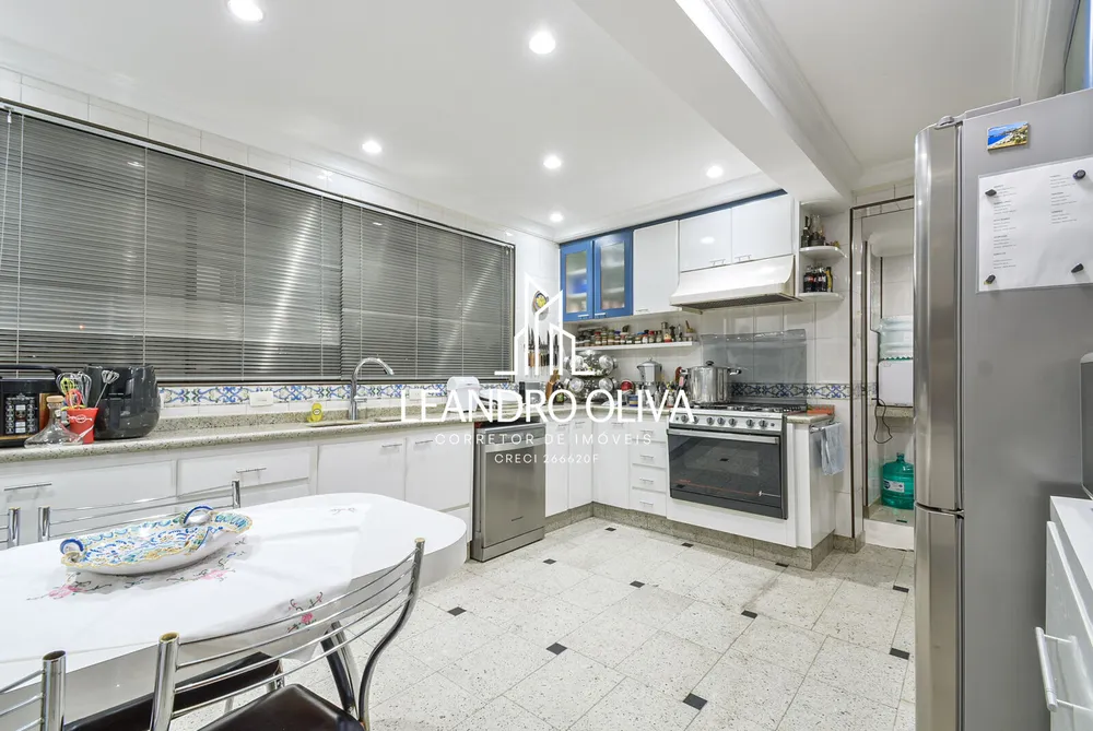 Casa, 3 quartos, 215 m² - Foto 3