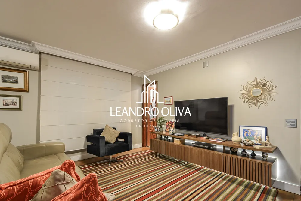 Casa, 3 quartos, 215 m² - Foto 1