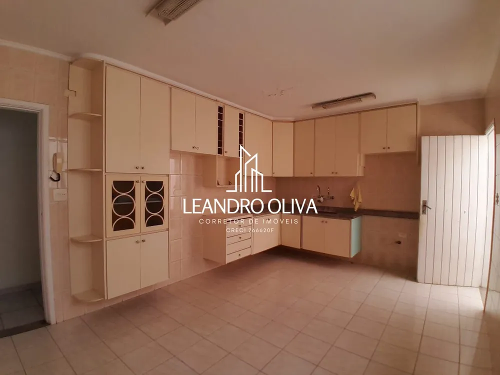 Casa, 3 quartos, 200 m² - Foto 15