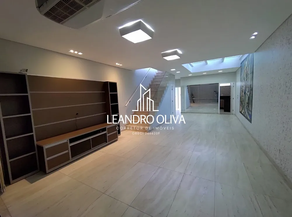 Sobrado, 3 quartos, 220 m² - Foto 1