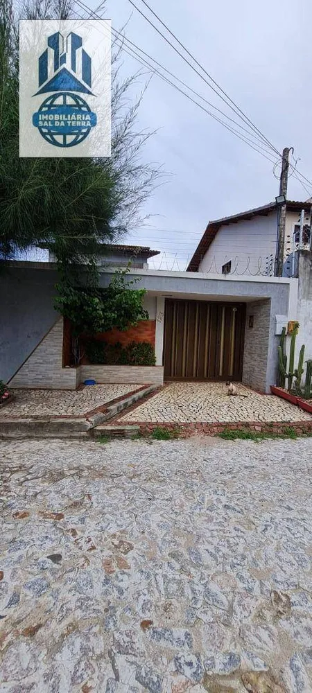 Casa, 3 quartos, 258 m² - Foto 2