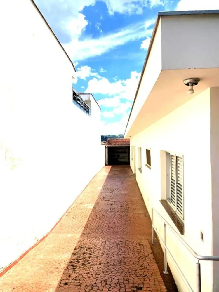 Casa, 4 quartos, 216 m² - Foto 2