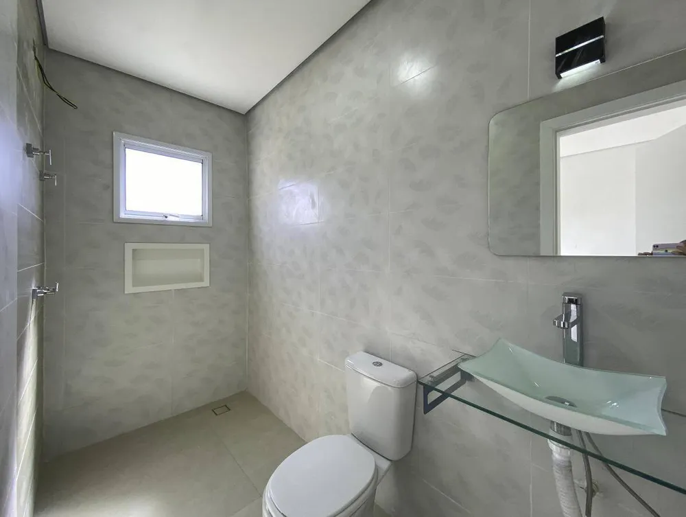 Casa, 4 quartos, 376 m² - Foto 1