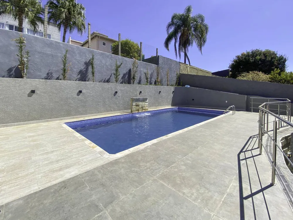 Casa, 4 quartos, 376 m² - Foto 1