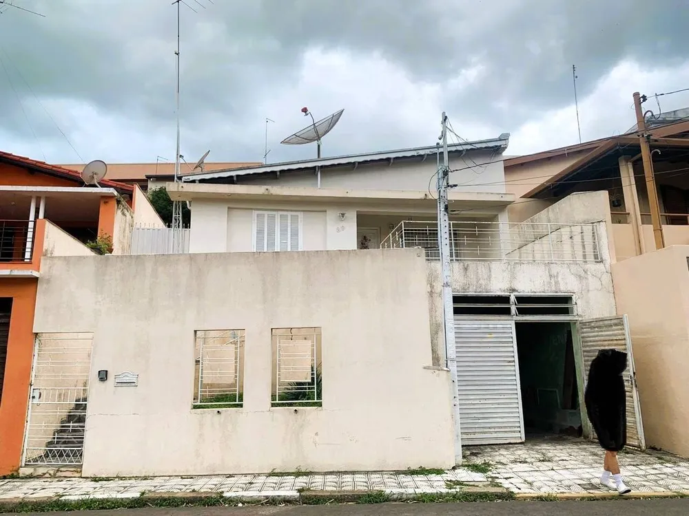 Casa, 4 quartos, 180 m² - Foto 2