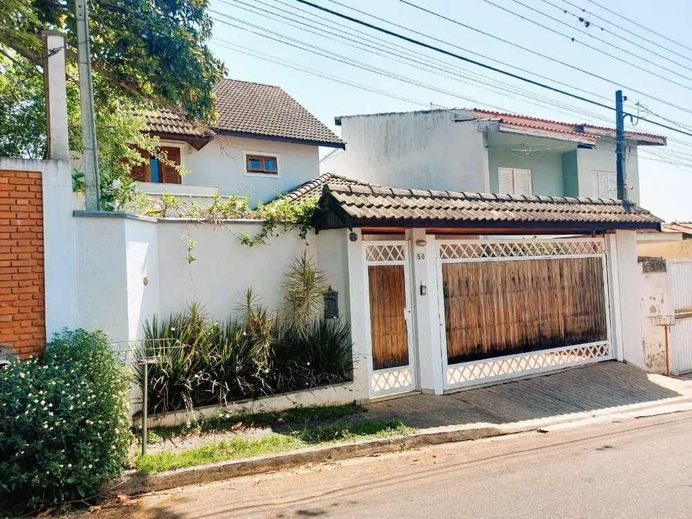 Sobrado, 4 quartos, 244 m² - Foto 1