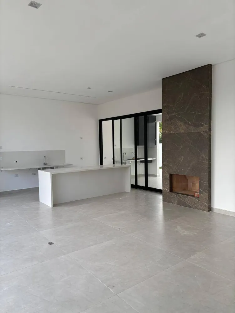 Casa, 4 quartos, 240 m² - Foto 7