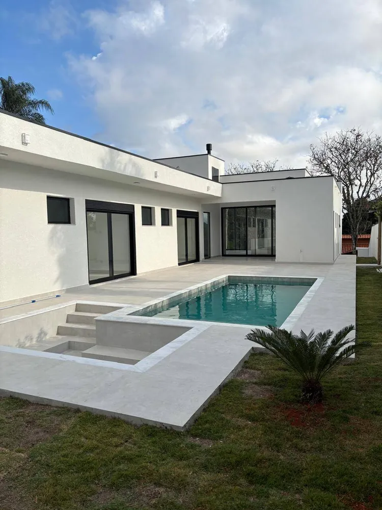 Casa, 4 quartos, 240 m² - Foto 8