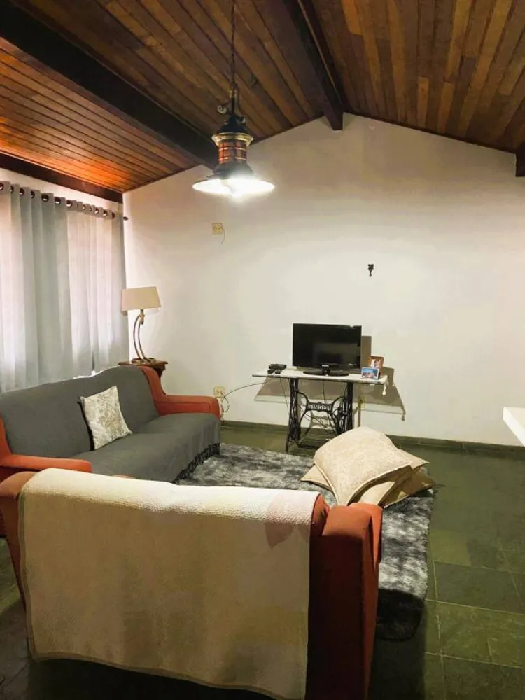 Chácara, 4 quartos, 1370 m² - Foto 4