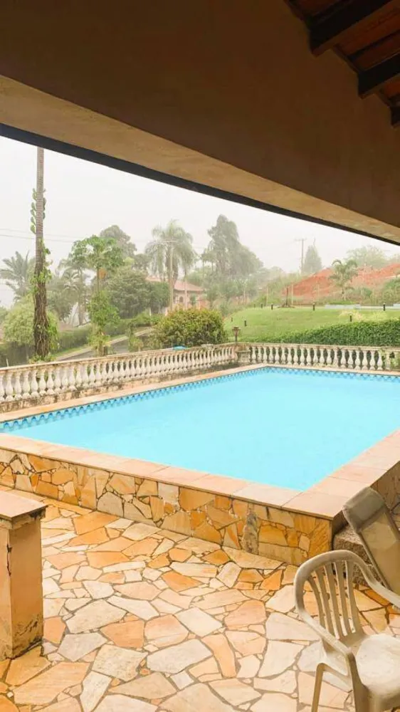 Chácara, 4 quartos, 1370 m² - Foto 1