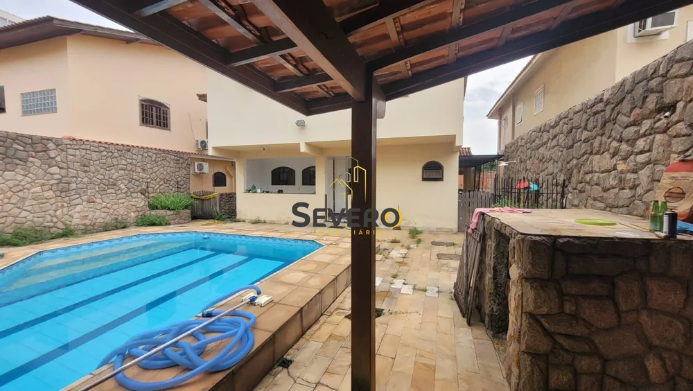 Casa, 5 quartos, 295 m² - Foto 3