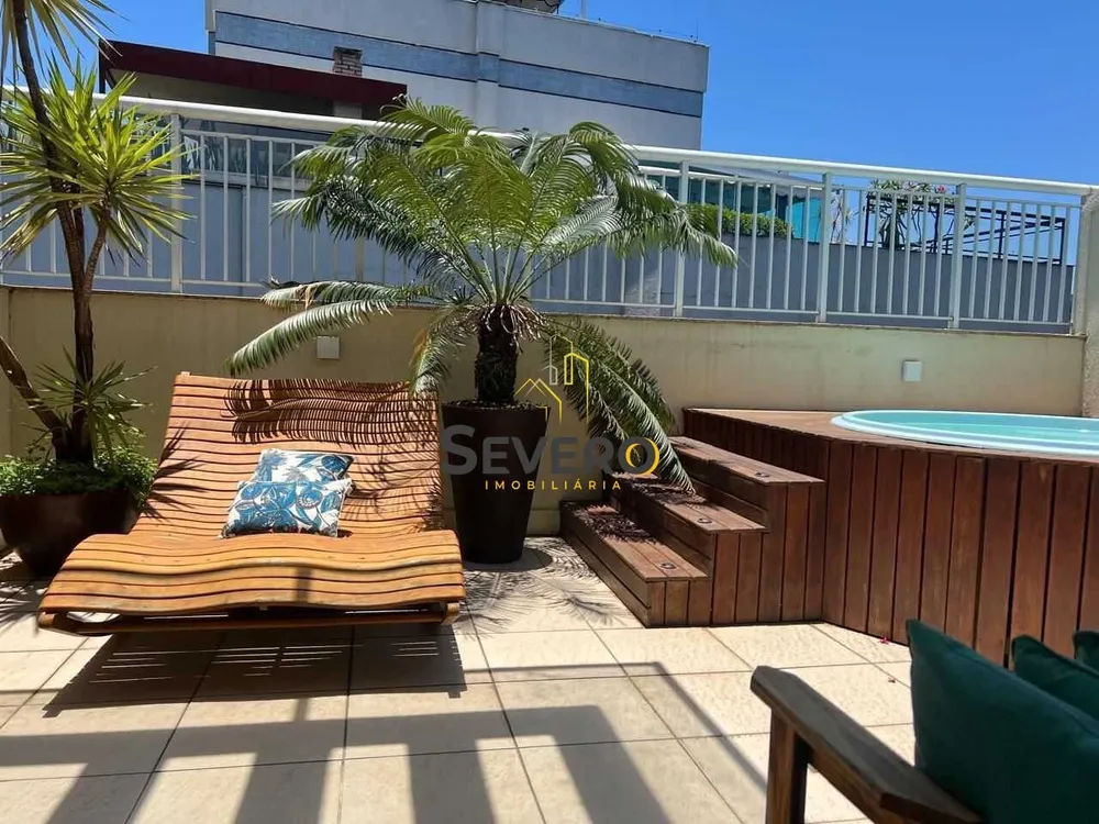 Cobertura, 3 quartos, 210 m² - Foto 2