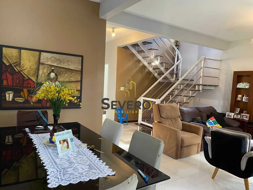 Casa, 4 quartos, 207 m² - Foto 3