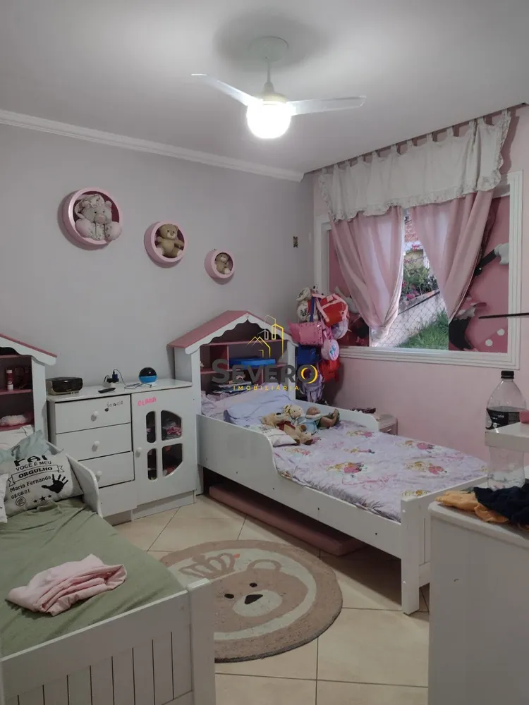 Casa, 4 quartos, 240 m² - Foto 36