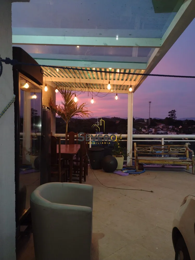 Casa, 4 quartos, 240 m² - Foto 4