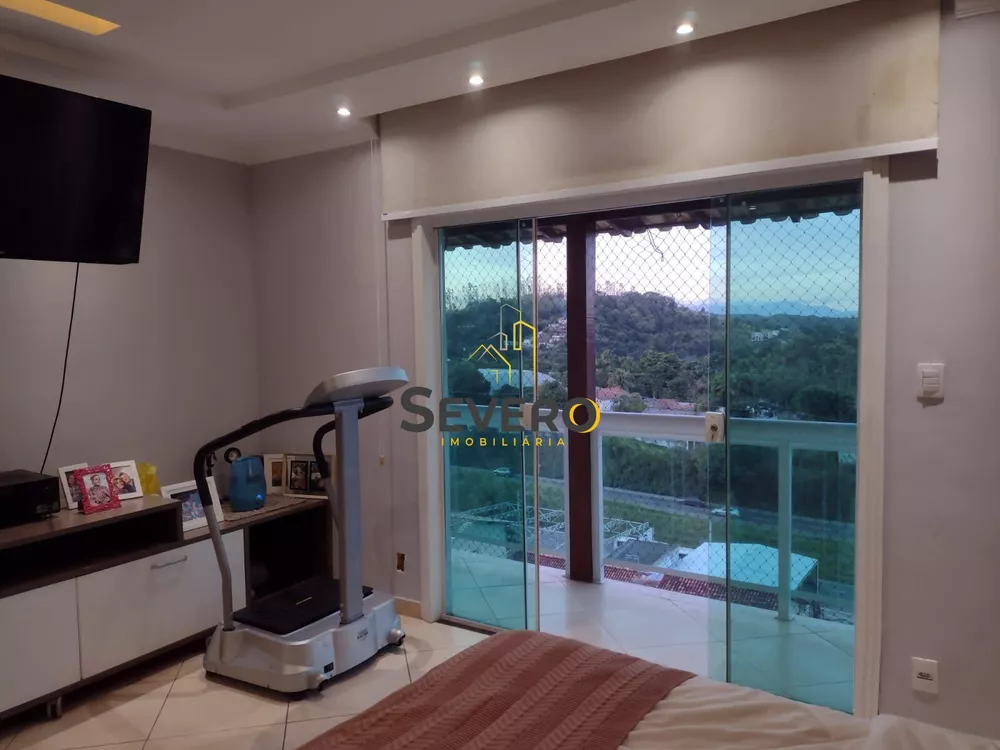 Casa, 4 quartos, 240 m² - Foto 20