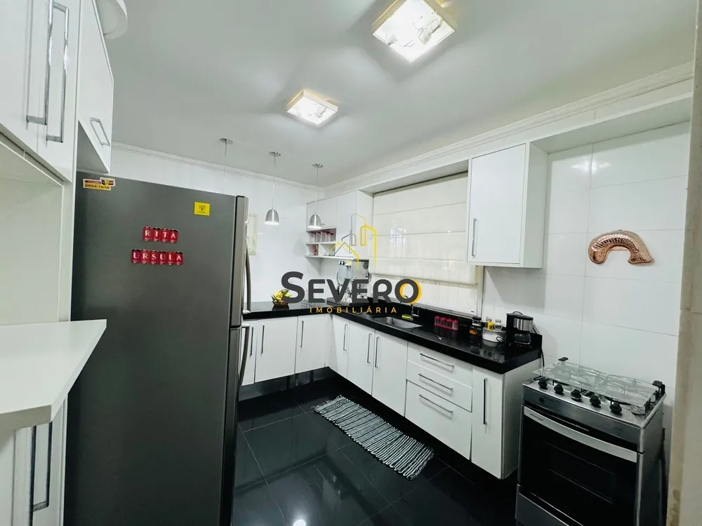 Casa, 3 quartos, 250 m² - Foto 27