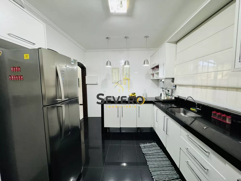 Casa, 3 quartos, 250 m² - Foto 22