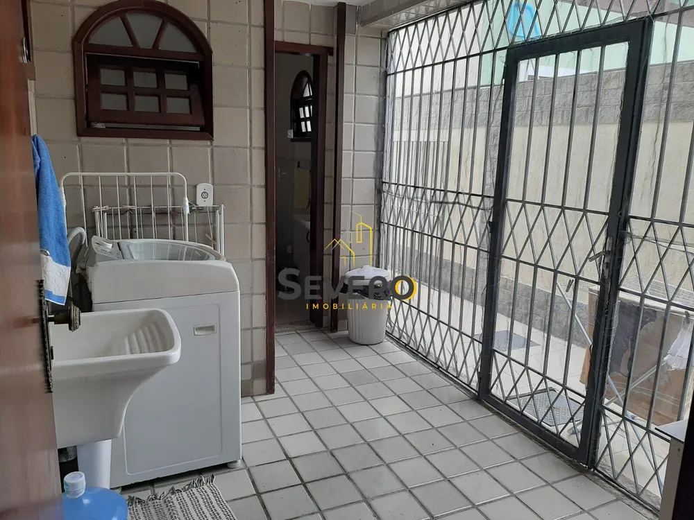 Casa, 6 quartos, 295 m² - Foto 18