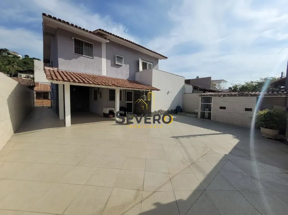 Casa, 6 quartos, 218 m² - Foto 13