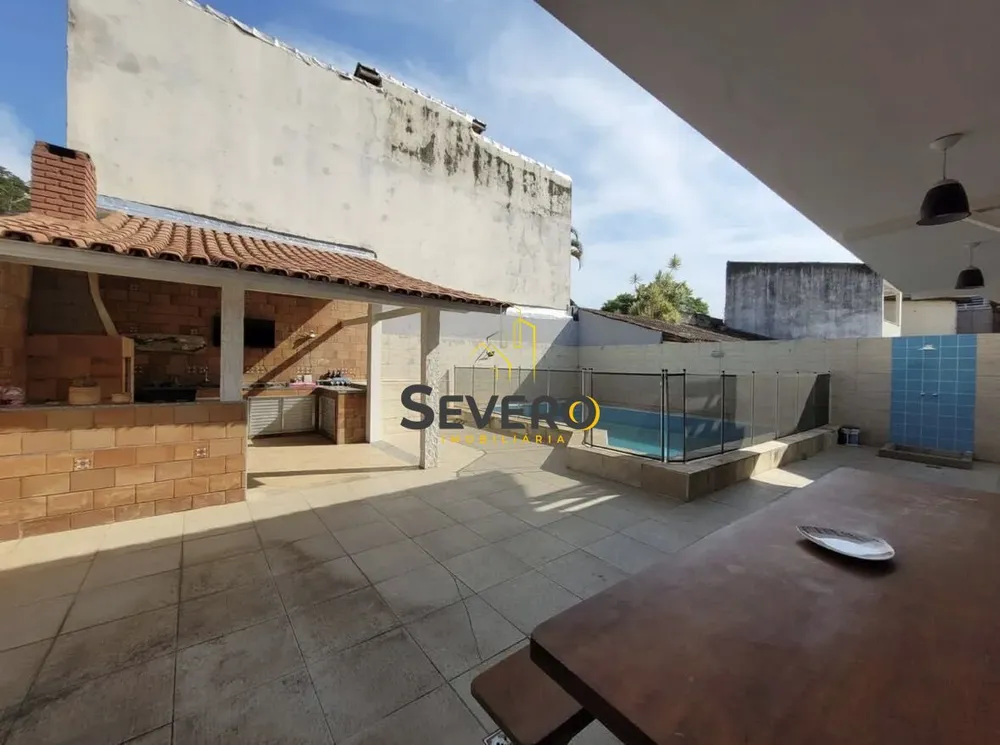 Casa, 6 quartos, 218 m² - Foto 15