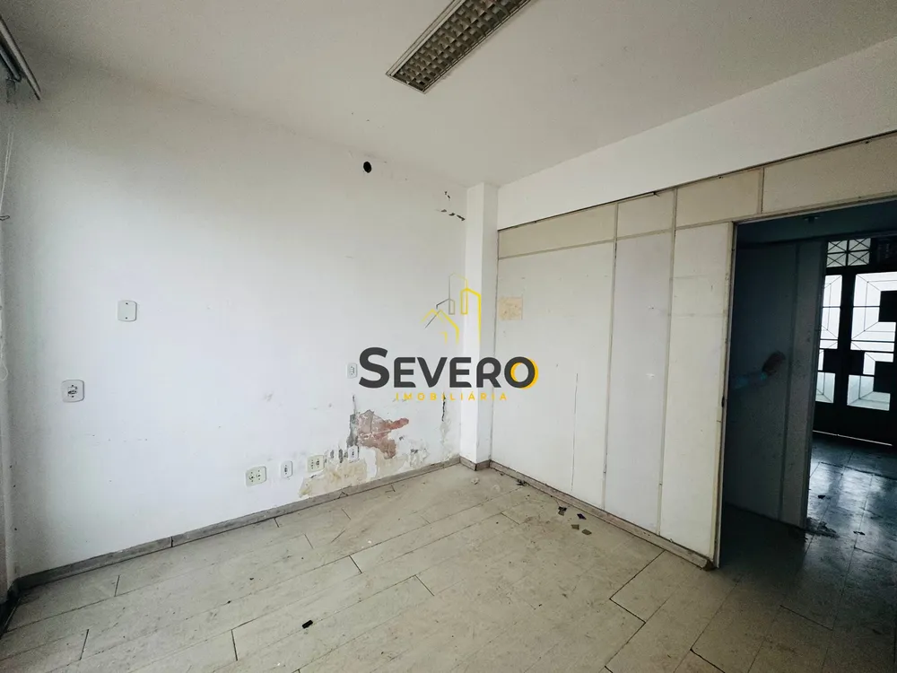Casa, 5 quartos, 300 m² - Foto 26
