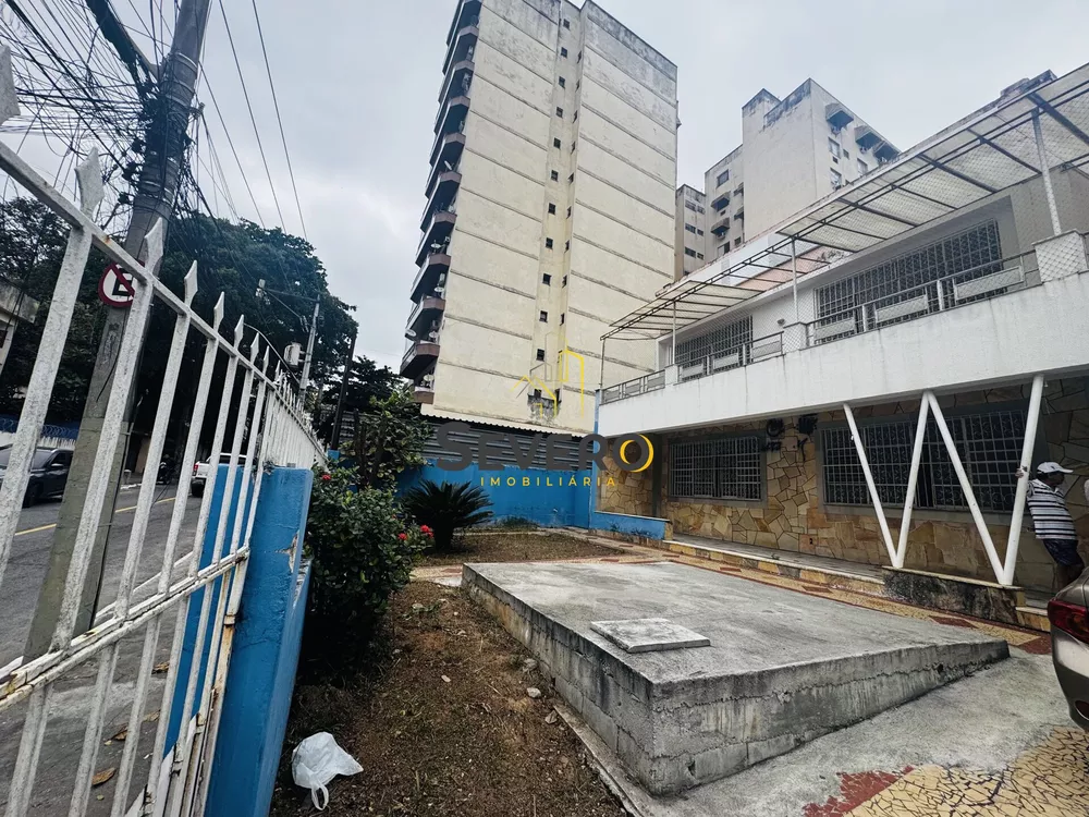 Casa, 5 quartos, 300 m² - Foto 22
