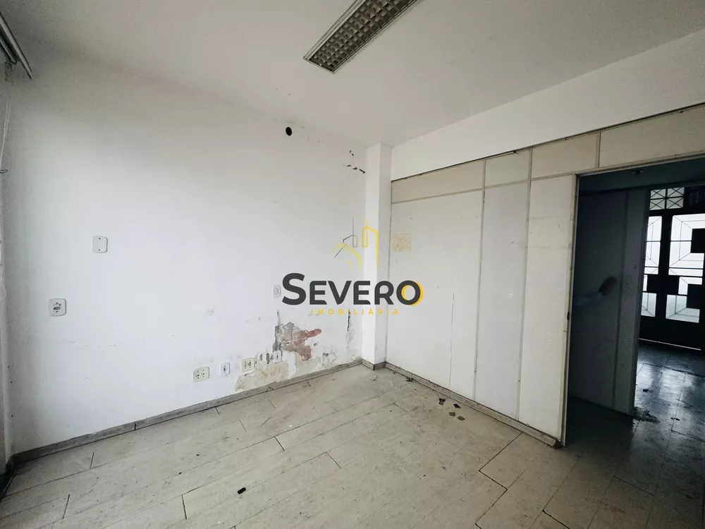 Casa, 5 quartos, 300 m² - Foto 12