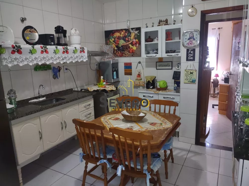 Casa, 2 quartos, 240 m² - Foto 11