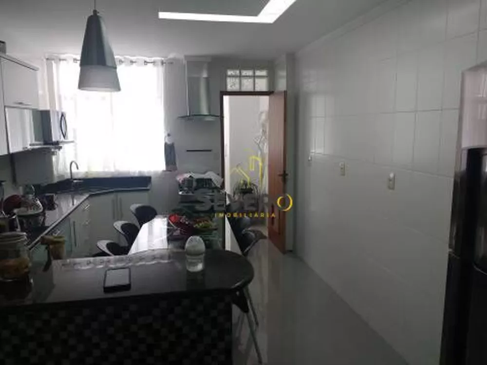 Apartamento, 4 quartos, 150 m² - Foto 1