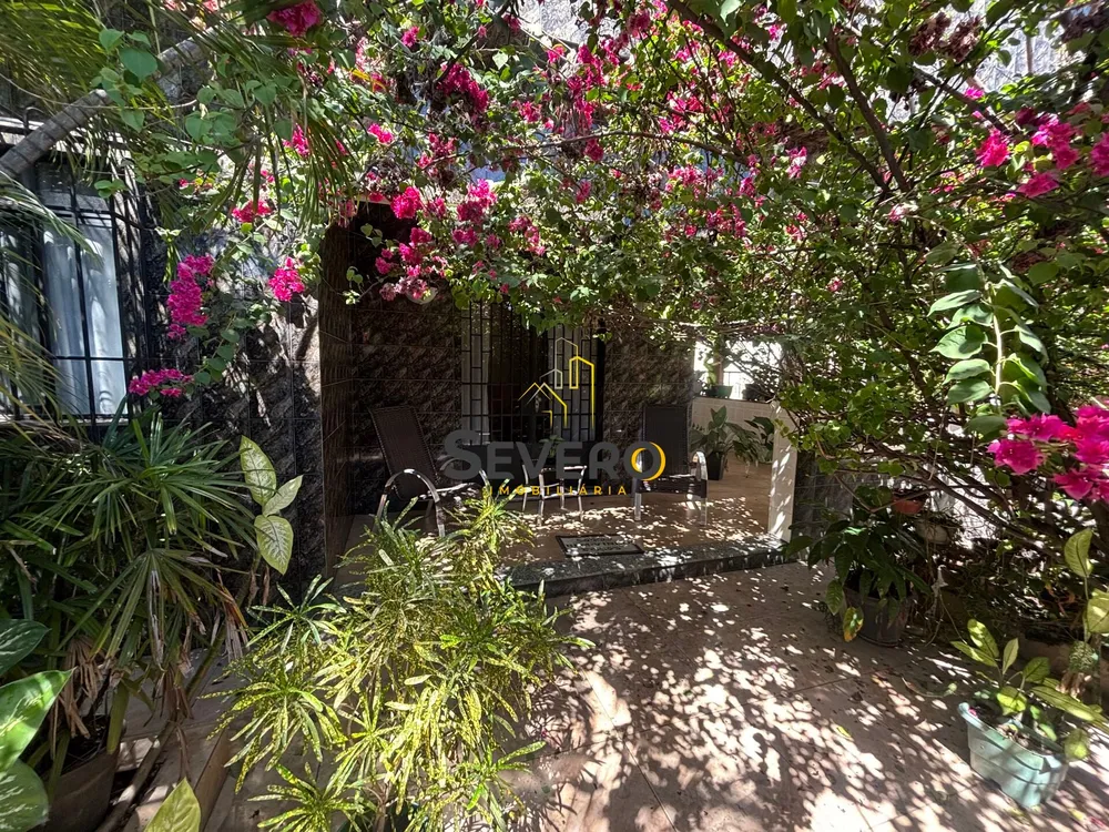 Casa, 4 quartos, 210 m² - Foto 2