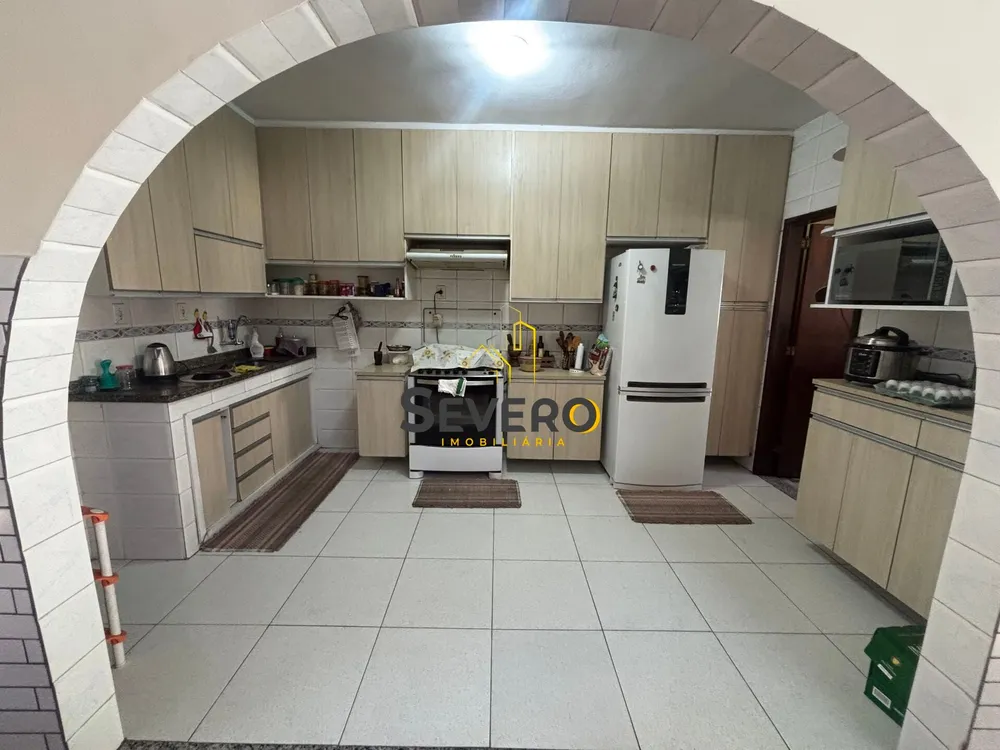 Casa, 4 quartos, 210 m² - Foto 22