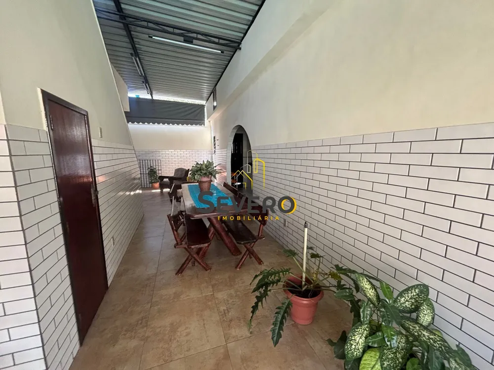 Casa, 4 quartos, 210 m² - Foto 4