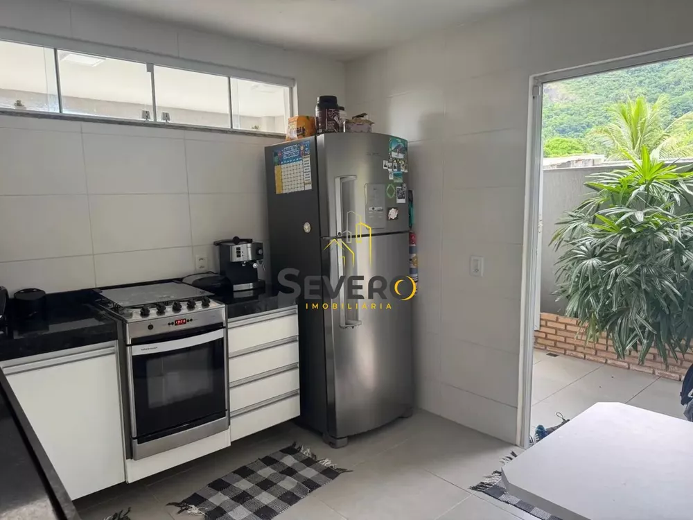 Casa, 3 quartos, 200 m² - Foto 2