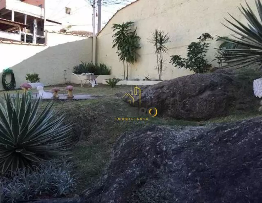 Casa, 3 quartos, 234 m² - Foto 14
