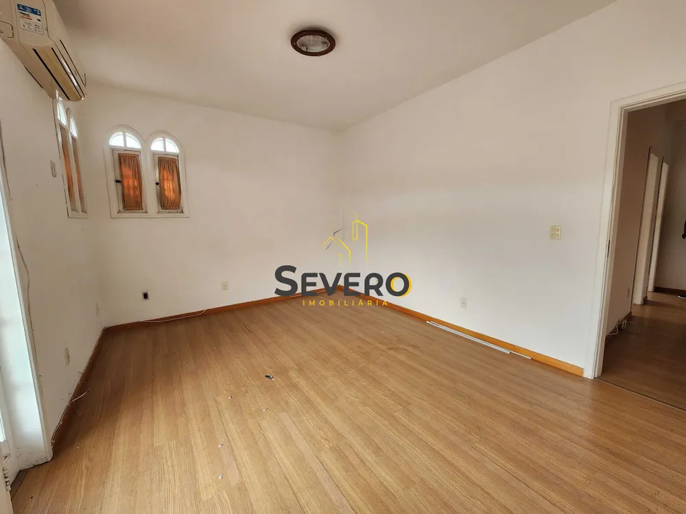 Casa, 3 quartos, 234 m² - Foto 38