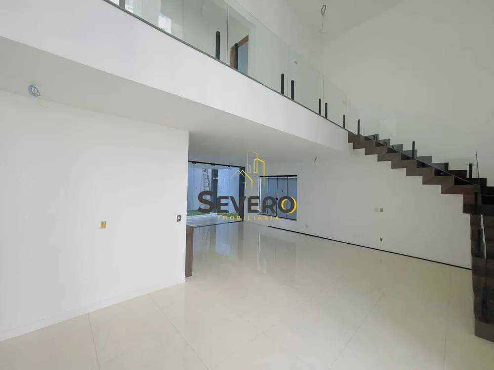 Casa, 3 quartos, 230 m² - Foto 1