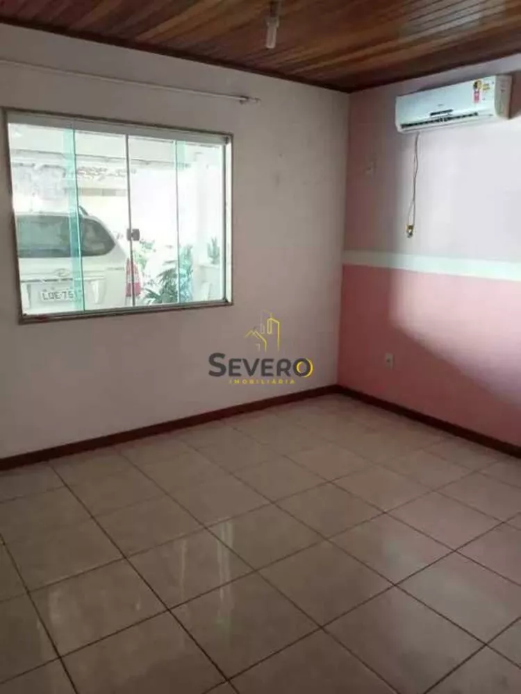 Casa, 2 quartos, 204 m² - Foto 1