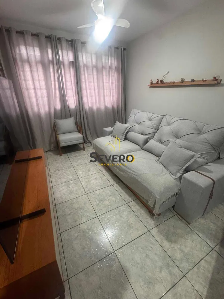 Casa, 3 quartos, 200 m² - Foto 1