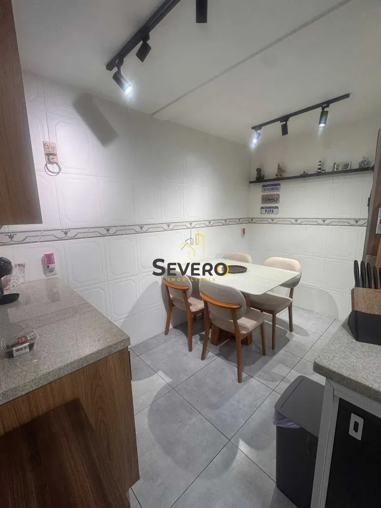 Casa, 3 quartos, 200 m² - Foto 13