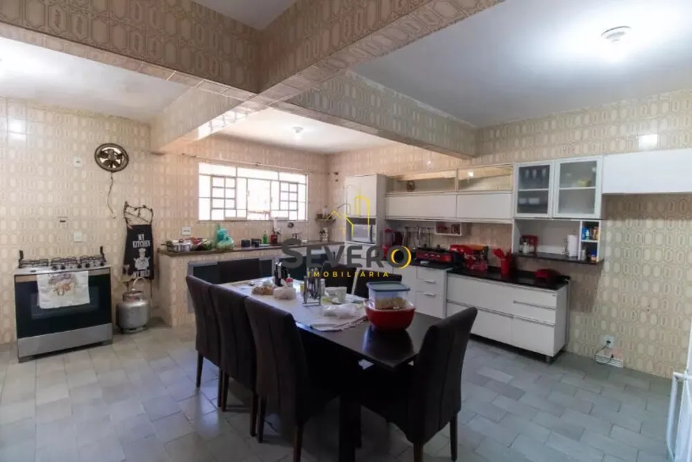 Casa, 4 quartos, 200 m² - Foto 9