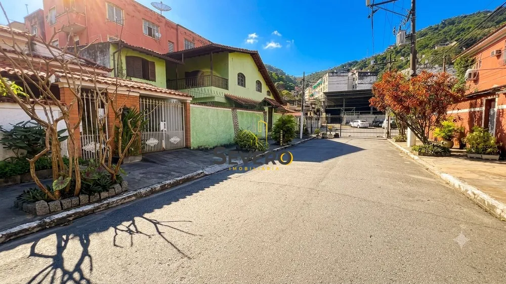 Casa, 3 quartos, 206 m² - Foto 3