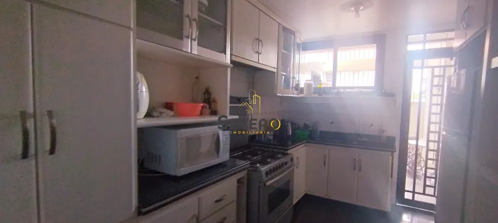 Casa, 3 quartos, 270 m² - Foto 38