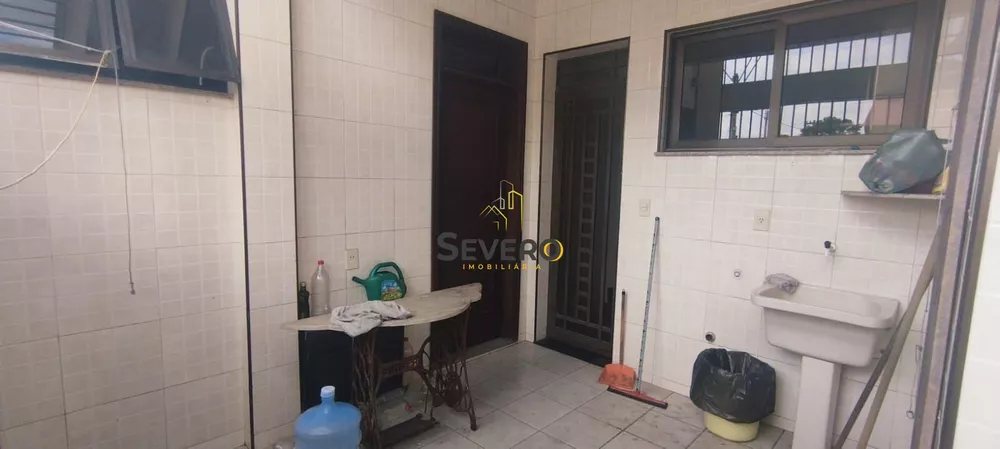 Casa, 3 quartos, 270 m² - Foto 1