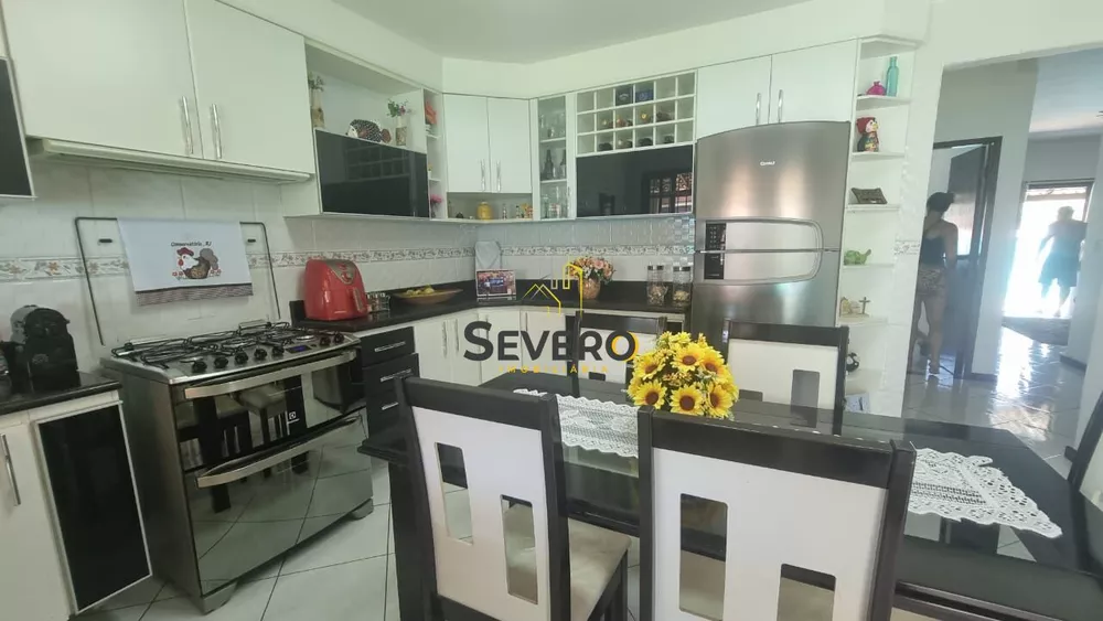 Casa, 3 quartos, 194 m² - Foto 15