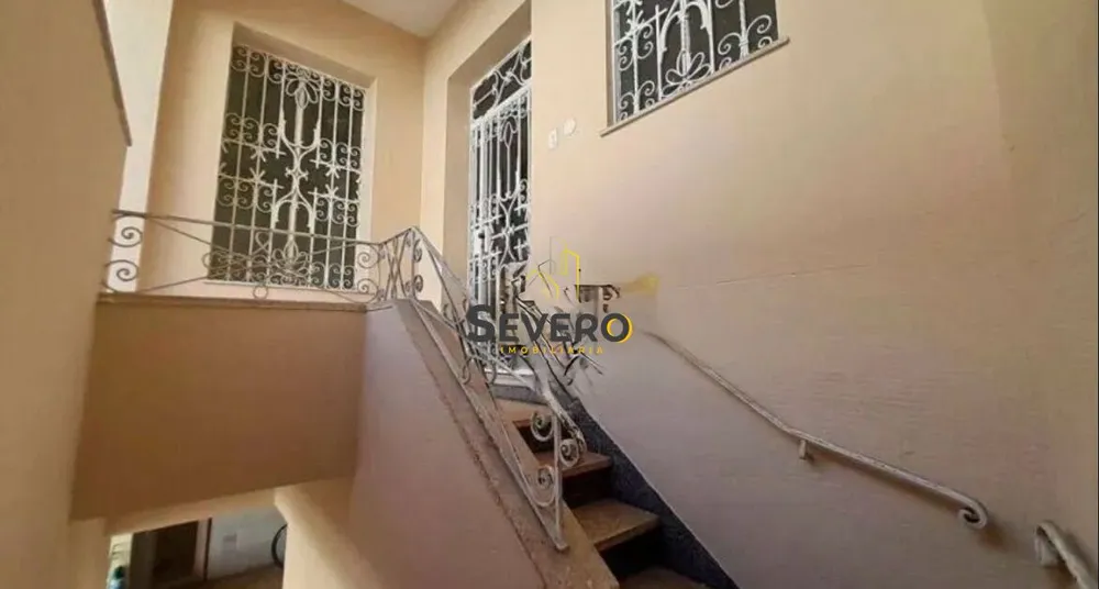 Casa, 5 quartos, 280 m² - Foto 1